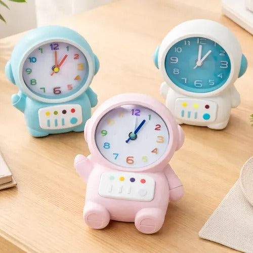 Kids Astronaut Alarm Clock – Cute Space Robot Table Clock & Decorative Nightstand Clock